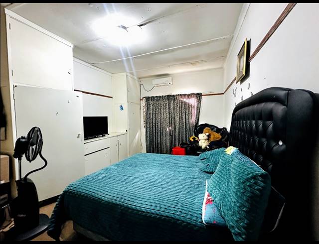 4 BEDROOM HOUSE FOR SALE IN LAMBTON